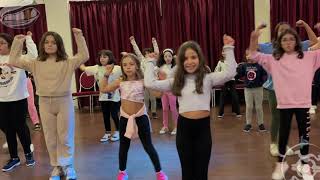Shake Your Pom Pom - Hip Hop & Dancehall Kids - Daniela Dias | Like a Boss Dance Gaia
