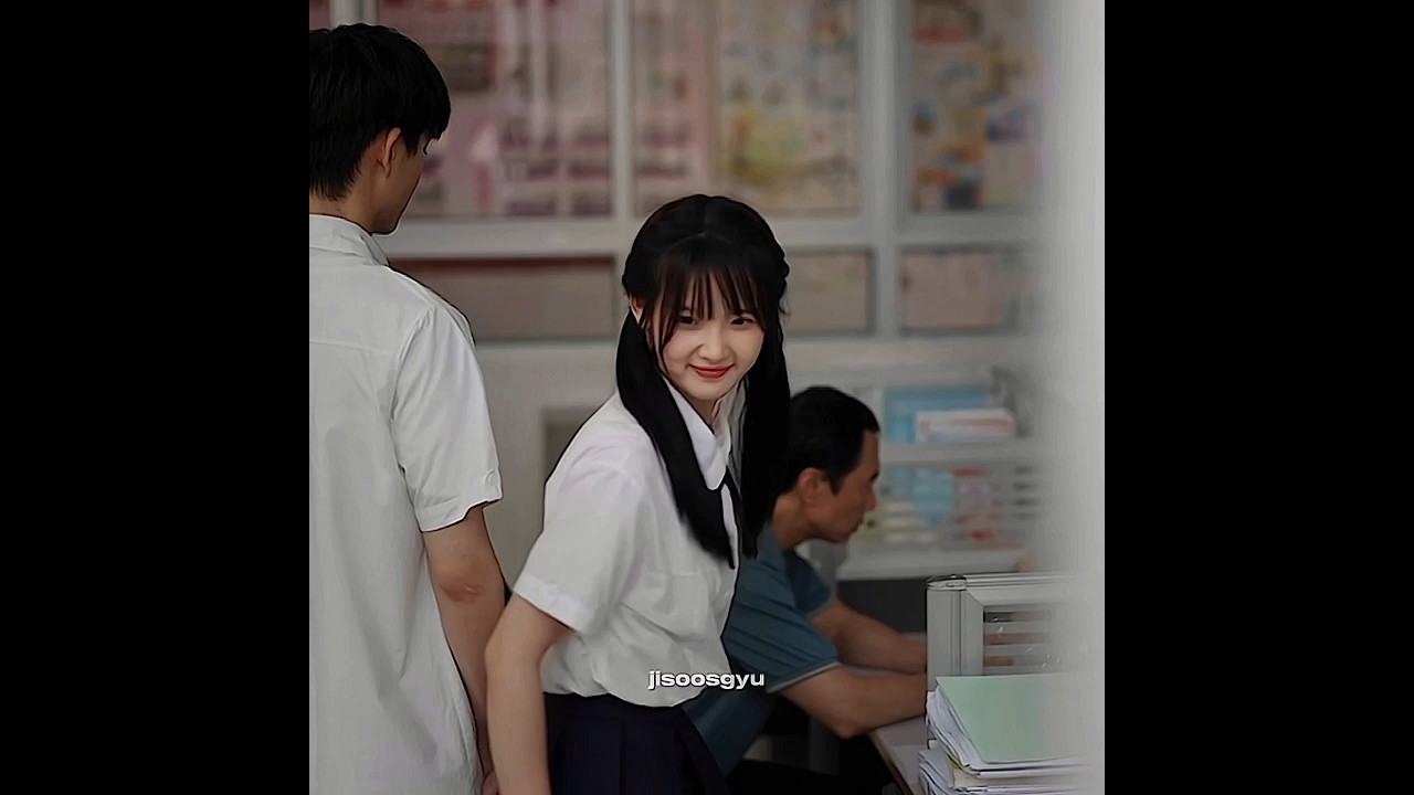 she just jumped omg she