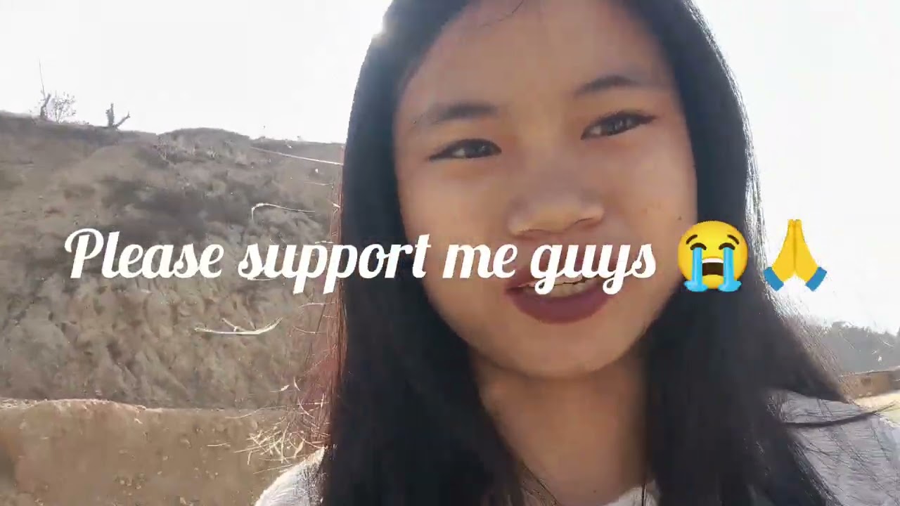 Today I went weekly market at my home town.. sab sah boring jaga hain or people 😡