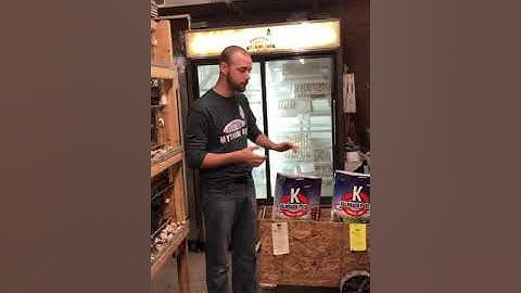 what to feed your coturnix quail! 2 DIFFERENT FEEDS!