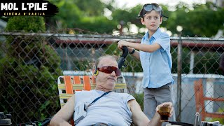 ولد يتعرض لتـ ـنمر من أصدقائه في المدرسة😢 فيعلمه جاره المحترف كيف يدافع عن نفسه💪ويصبح قدوته♥️||ملخص🎦