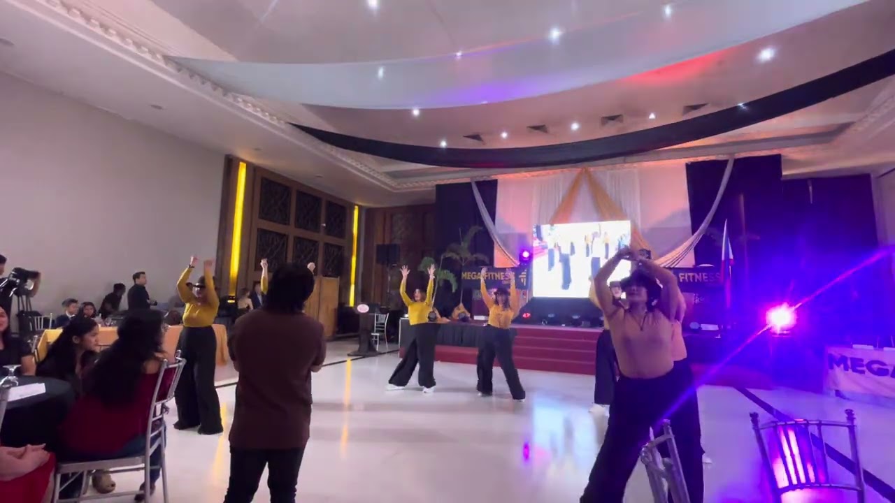 PRODUCTION NUMBER//BAILE CON AMOR//Mega Fitness Ladies