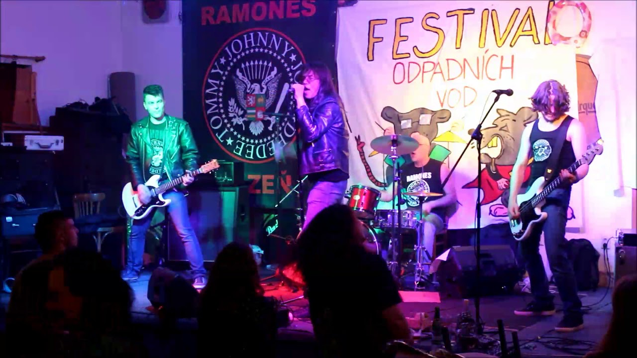 Stream Suzy Is A Headbanger demo(Ramones cover) by DanOmega | Listen Stream Suzy Is A Headbanger demo(Ramones cover) by DanOmega | Listen