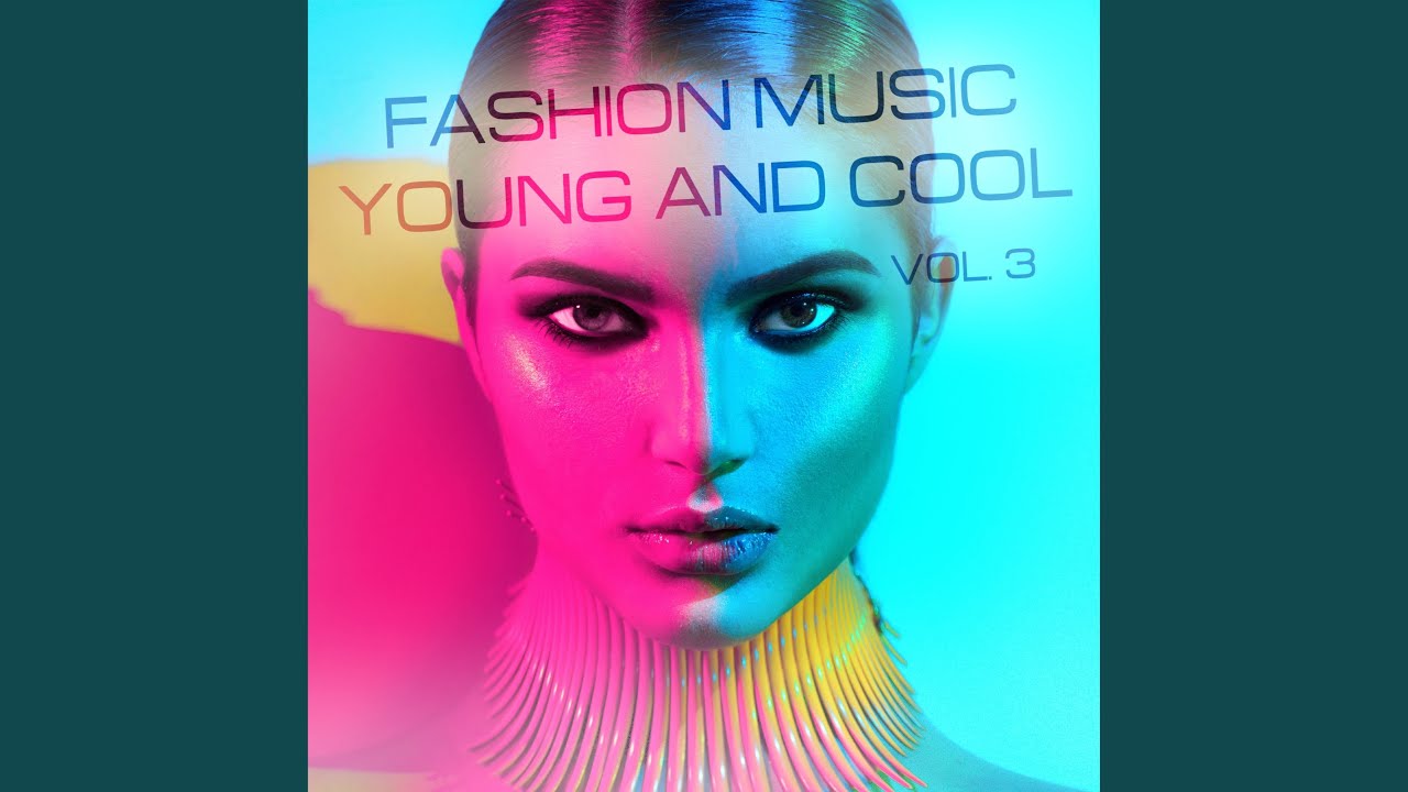 Obejrzyj Super Model w YouTube Obejrzyj Super Model w YouTube