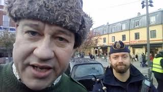 Fritjof kräver Wallenberg-expropriering, kameran beslagtas av polisen