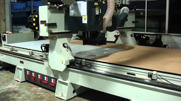 LIH-WOEI CNC ROUTER WITH SAW (0°AND 90°CUT) WORKING AERA 8