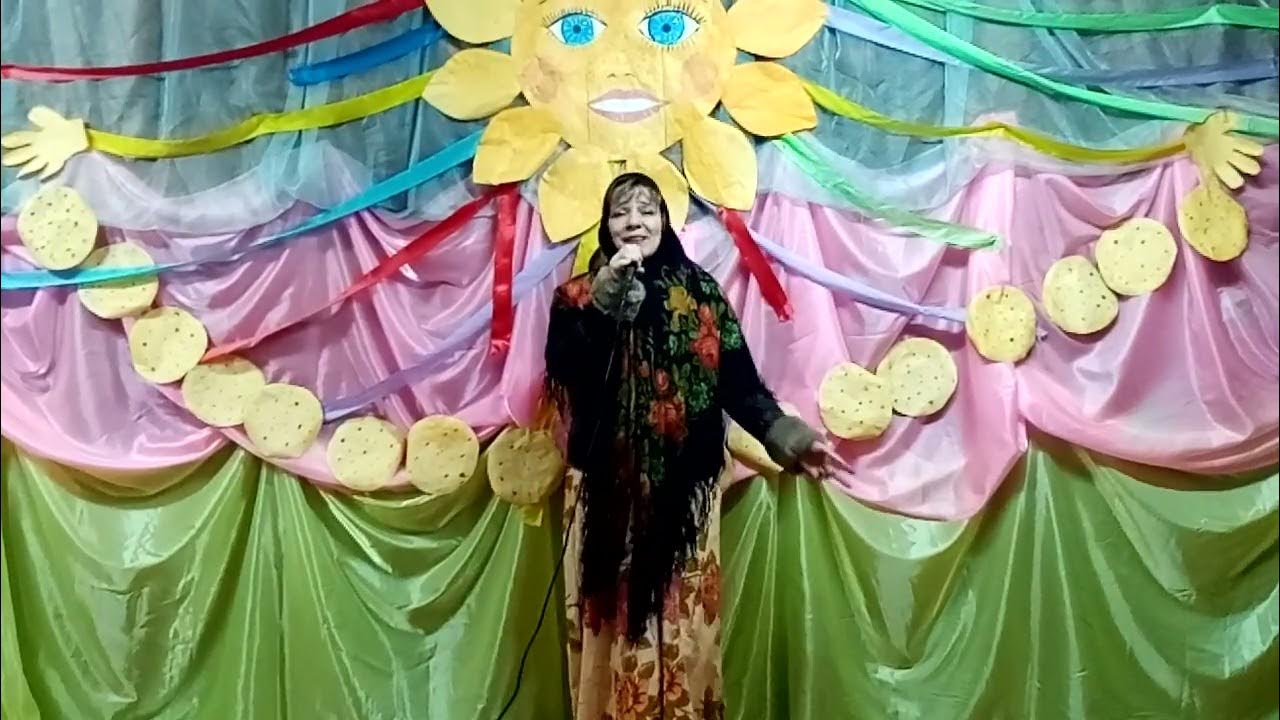 Вошла в избу девица песня. Вошла в избу девица песня