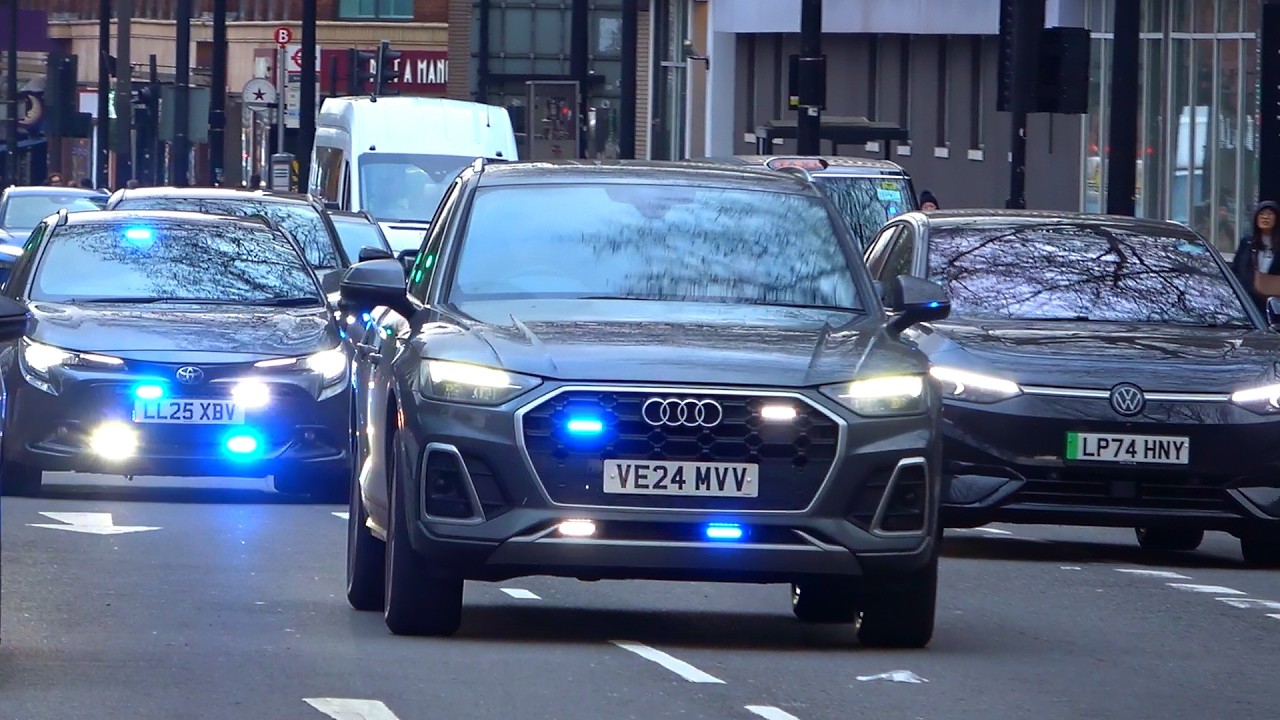 Unmarked emergency vehicles lights and sirens in London [collection]