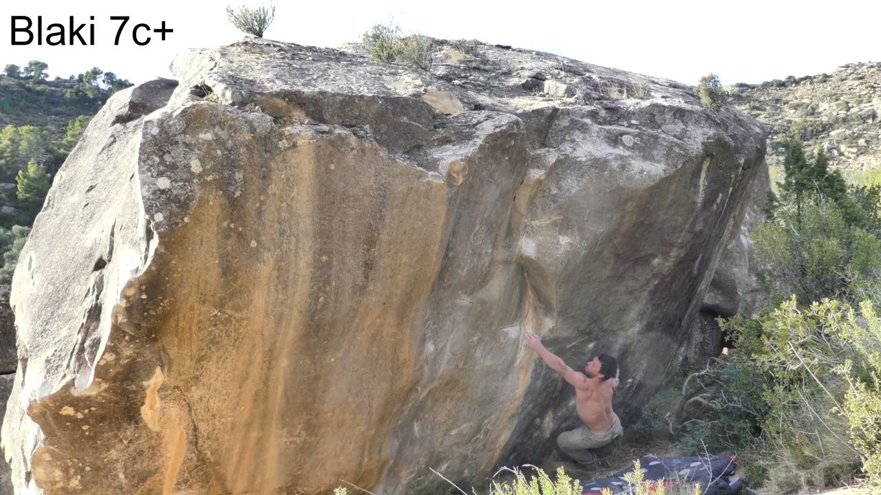 Alcaniz bouldering 7c - 8a