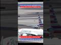 United Airlines Boeing 737-800/900ER Landing &amp; American Airlines Boeing 737-800 Takeoff