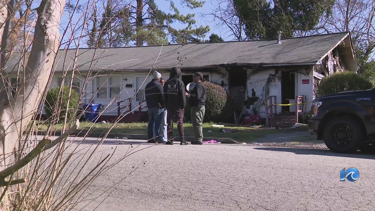 Family mourns death of mom, 2 children in Portsmouth fire - YouTube