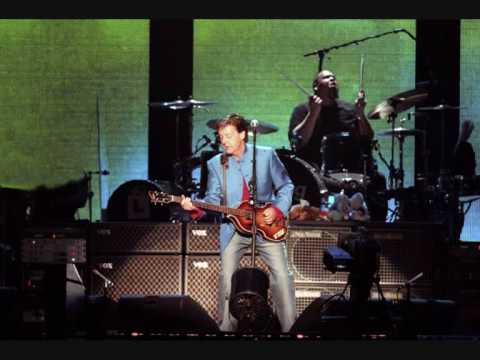 Paul McCartney speaks Dutch - April 25th 2003, Gelredome Arnhem