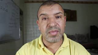 الاجابة عن اسئلة التلاميذ