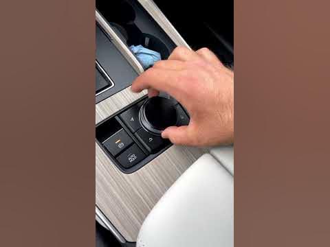 Mazda HATES Touchscreens - YouTube