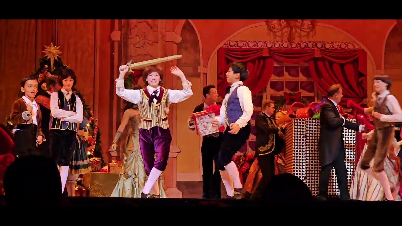 Filedtrip to watch Nutcracker ballet by Tchaikovski At Thousand Oaks Civic Center. 