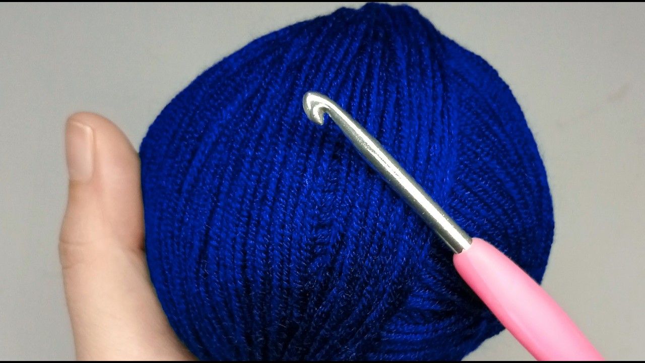 Oh ! NO ! what  a beauty. you must discover this new crochet stitch .new crochet