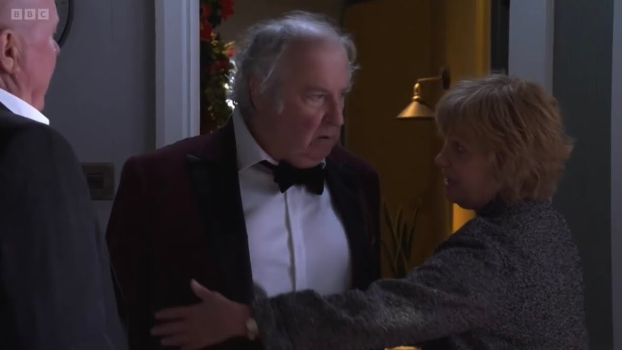 EastEnders- Nigel wets himself (22nd December 2025)