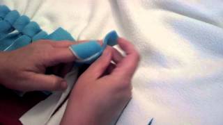 How To Tie A Fancy Knot On Your No Sew Fleece Blankie