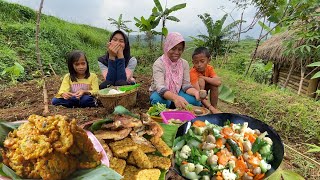 Capcay Bakwan Jagung, Rujak Kangkung Sambal Terasi Ikan Asin