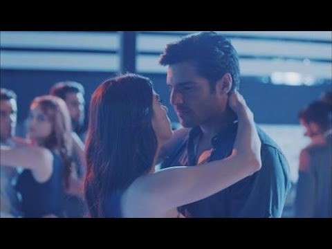 Kiraz Mevsimi Oyku ve Ayaz - Bana Ellerini Ver