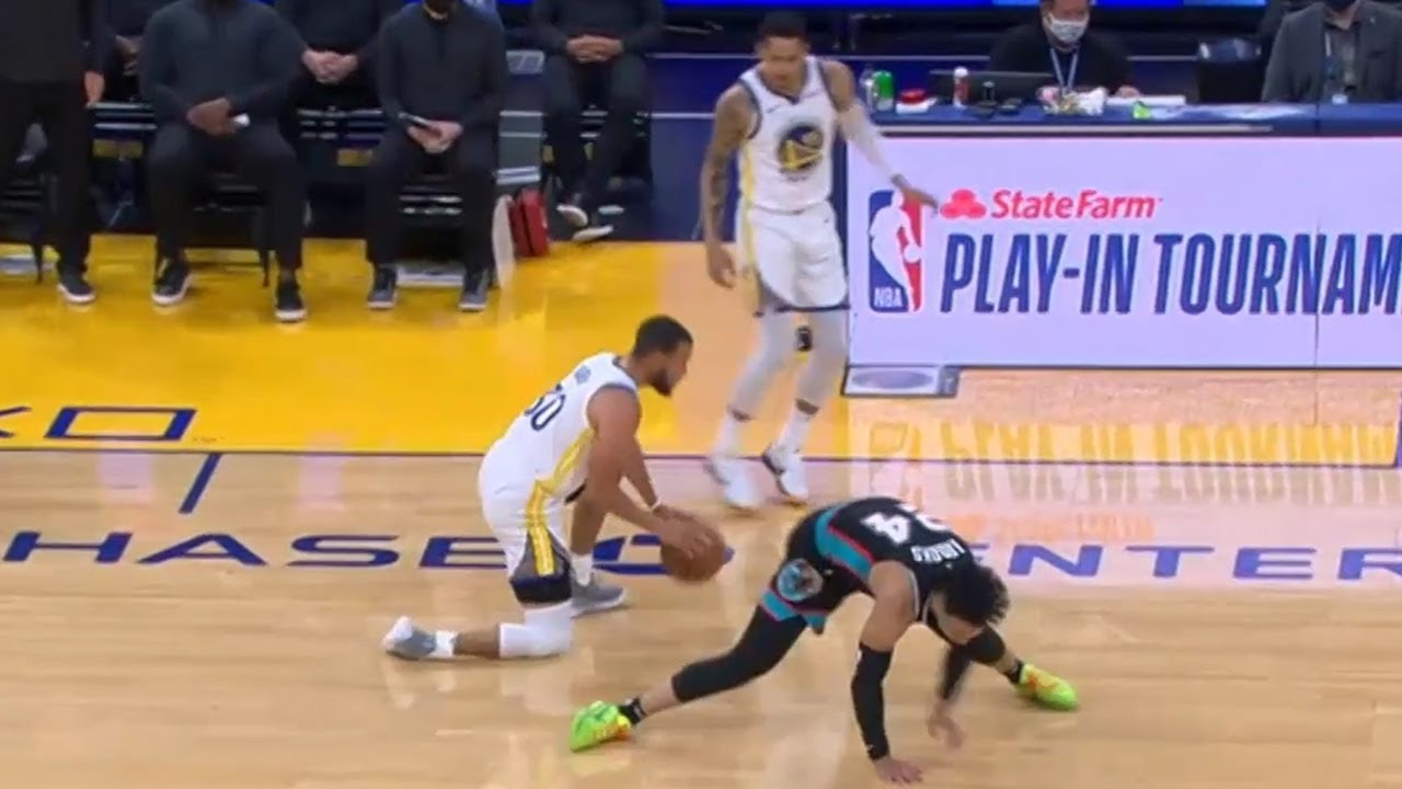 Steph Curry Teaches Dillon Brooks A Lesson And Wins The Nba Scoring Title