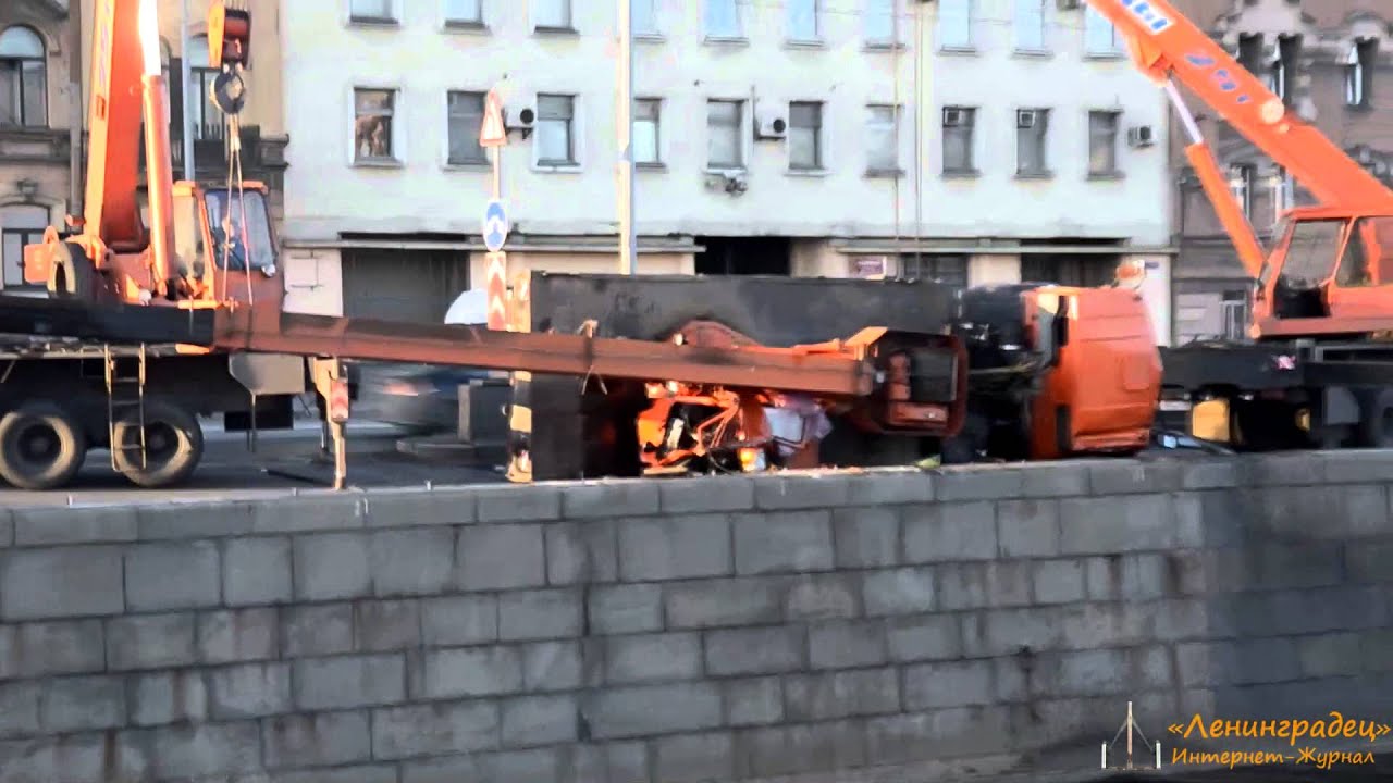 Ленд ровер обводный канал