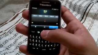 FM Radio on a Blackberry Curve 9360 OS 7.1 screenshot 4