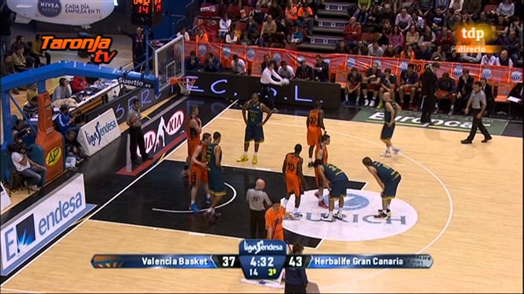 Serhiy Lishchuk tapona con contundencia