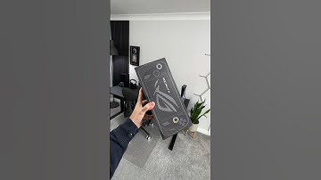 Unboxing the ROG Ally X