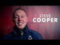 Steve Cooper's HILARIOUS response to being a referee like his dad 😂 | Tubes Meets