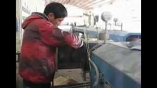 plate plastic filter changing process .mp4