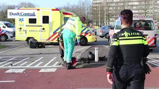 Scooterrijder gewond bij aanrijding Burgemeester Keijzerweg Papendrecht