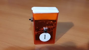 Mini Escapes 1 - Electronic escape room mini-puzzle (PIC12F508)