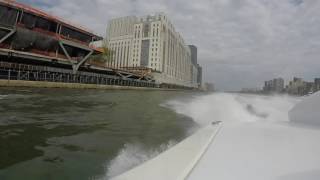 NYC Hells Gate in the Superboat