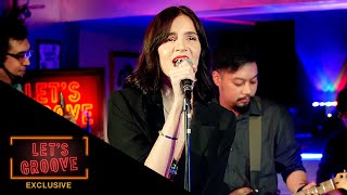 Vivi Negrini performs "Dreams" on Let's Groove! screenshot 4