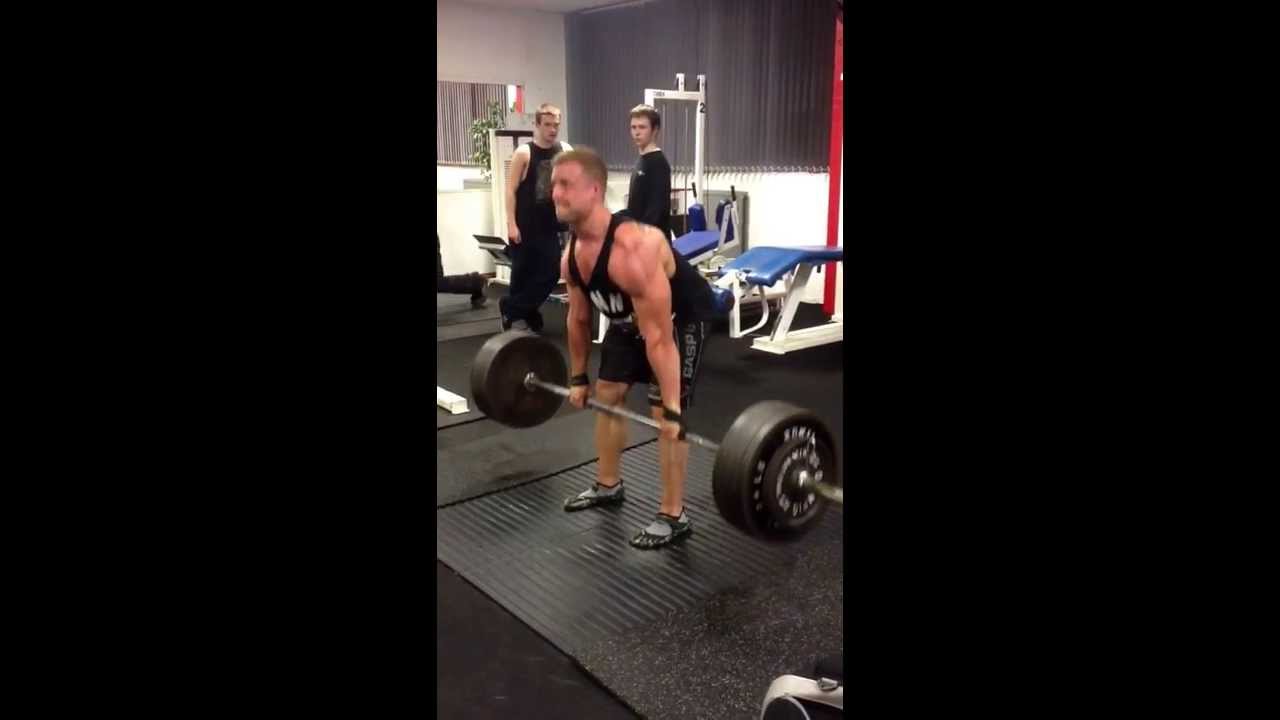 Lee Shorten Deadlifts 200kg for 9 reps at 80kg