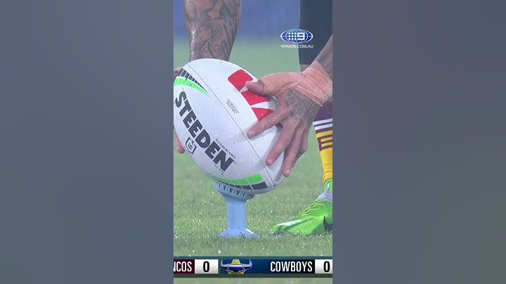 Rain causing trouble early. 😂💦#NRLBroncosCowboys #9WWOS #NRL