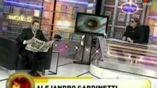 Alejandro Gardinetti- Un mundo Perfecto - Petinato