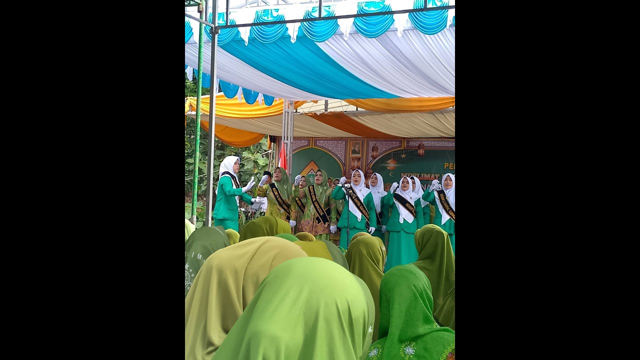 Pengajian Rutin Muslimat & Fatayat NU PAC. Kec. Songgom Brebes Bersama KH. Abdul Azis