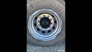 １７プロフィア  カスタム❗️ホイール塗装で個性を出そう✨