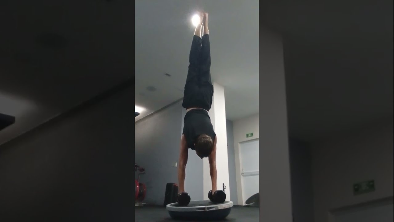 Handstands At 6 30 Am To 9 Pm Handstand Calisthenics Training Gym
