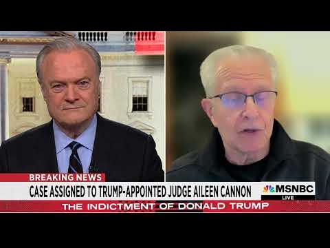 Judge Aileen Cannon ‘must’ recuse herself or she could be forced out