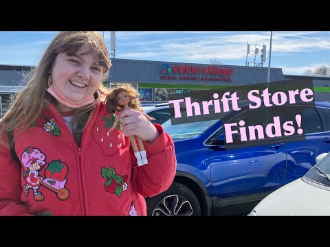 Thrift Store Finds! Treasure Hunt on the Doll Walls!