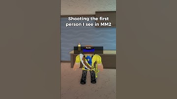Shooting the first person in MM2🎃 #roblox #mm2 #shorts #murdermystery #murdermystery2 #robloxshorts