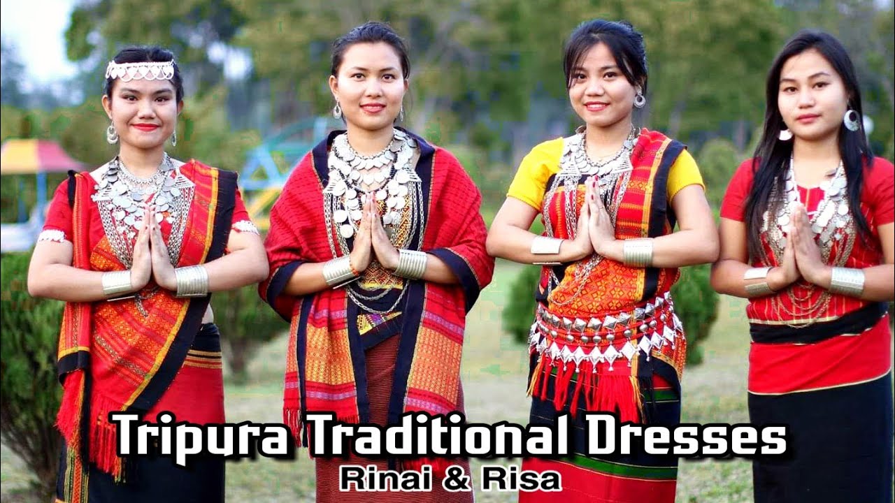 tripura-traditional-dresses-fashion-show-beauty-girls-with-rinai