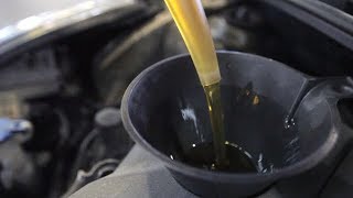 Oil changes: How often do you need them? (Marketplace)