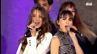 Video thumbnail of "Aitana y Ana Guerra ~ Lo Malo (Premios Dial 2018 | Gala en Directo) HD"