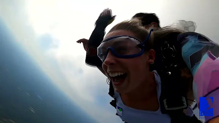 Rebecca Ahern - Skydive Pepperell - www.skyjump.com