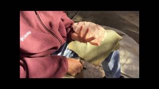 deep flintknapping thots about direct percussion and pressure flaking. 1st of 2 vids