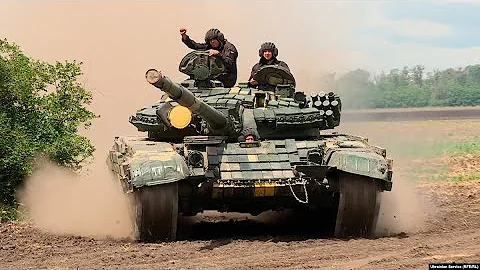 'Run This Russian Over!' Ukrainian Tank Crew Recounts Battle - DayDayNews